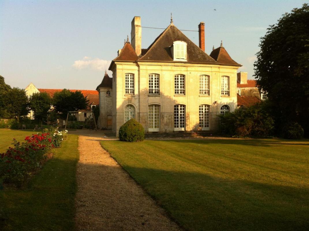 Ferme De La Valliere Tancrou Buitenkant foto